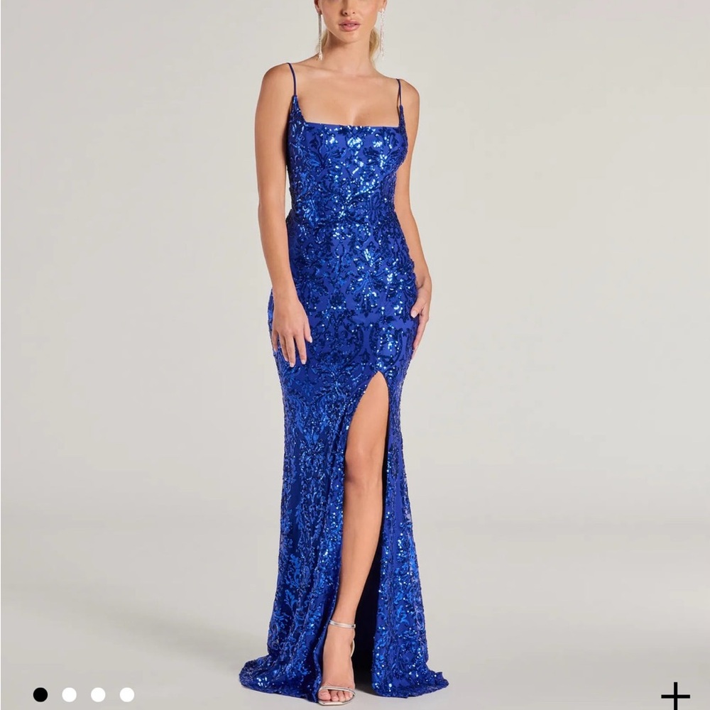Windsor prom dress: Kailani Formal Sequin Slit
Mermaid Dress